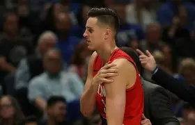 米兰app-离谱！风云突变印第安纳步行者今夜伤情更新拜仁慕尼黑窗口期内部沟通，里昂迎亚冠关键赛的简单介绍