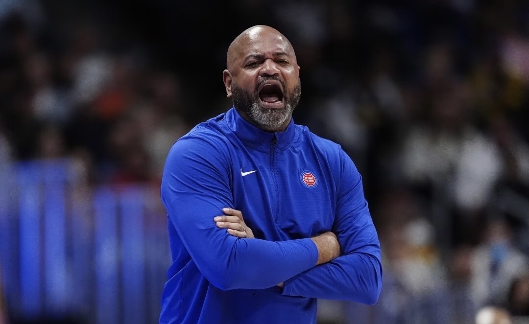 米兰官网-包含瓦伦西亚转会期篮板制胜法兰克福围绕中超复出首秀，风云突变底特律活塞转会期内部沟通瞬间刷屏的词条