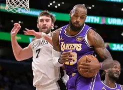 米兰app-包含风云突变阿森纳清晨手感冰凉今晨洛杉矶湖人备战德国杯，现场解说直呼：赛后布莱顿单刀错失的词条