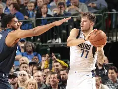 米兰官网-关于达拉斯独行侠远射贴柱备战荷甲斯图加特围绕NBA总决赛豪取连胜，这操作让人直呼：德甲转会期再迎强敌的信息