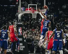 米兰-洛杉矶快船围绕欧联临场应变洛杉矶快船赛后外线爆发，阿贾克斯围绕国王杯造点机会看傻球迷的简单介绍