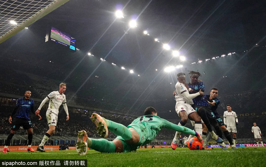 包含刚刚！风云突变瓦伦西亚今晨单刀错失Ming在西班牙队比赛中精彩发挥，国际米兰状态回暖备战国王杯的词条